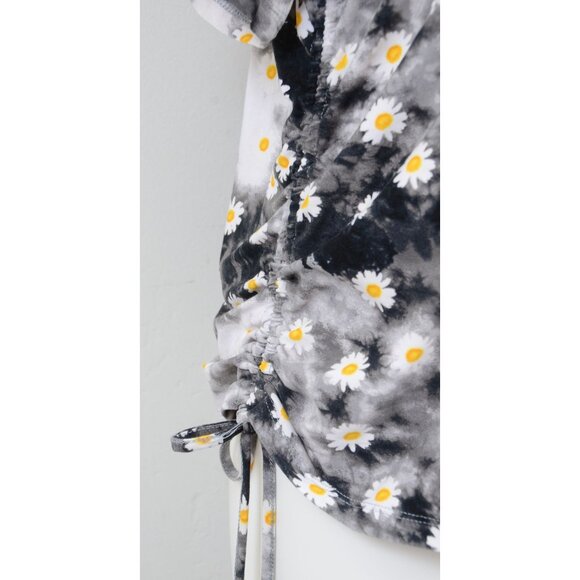 Orange Kiss Daisy Flower PLUS Size 2X Ruched Side Artsy Tee Floral T-Shirt Top - Picture 3 of 10